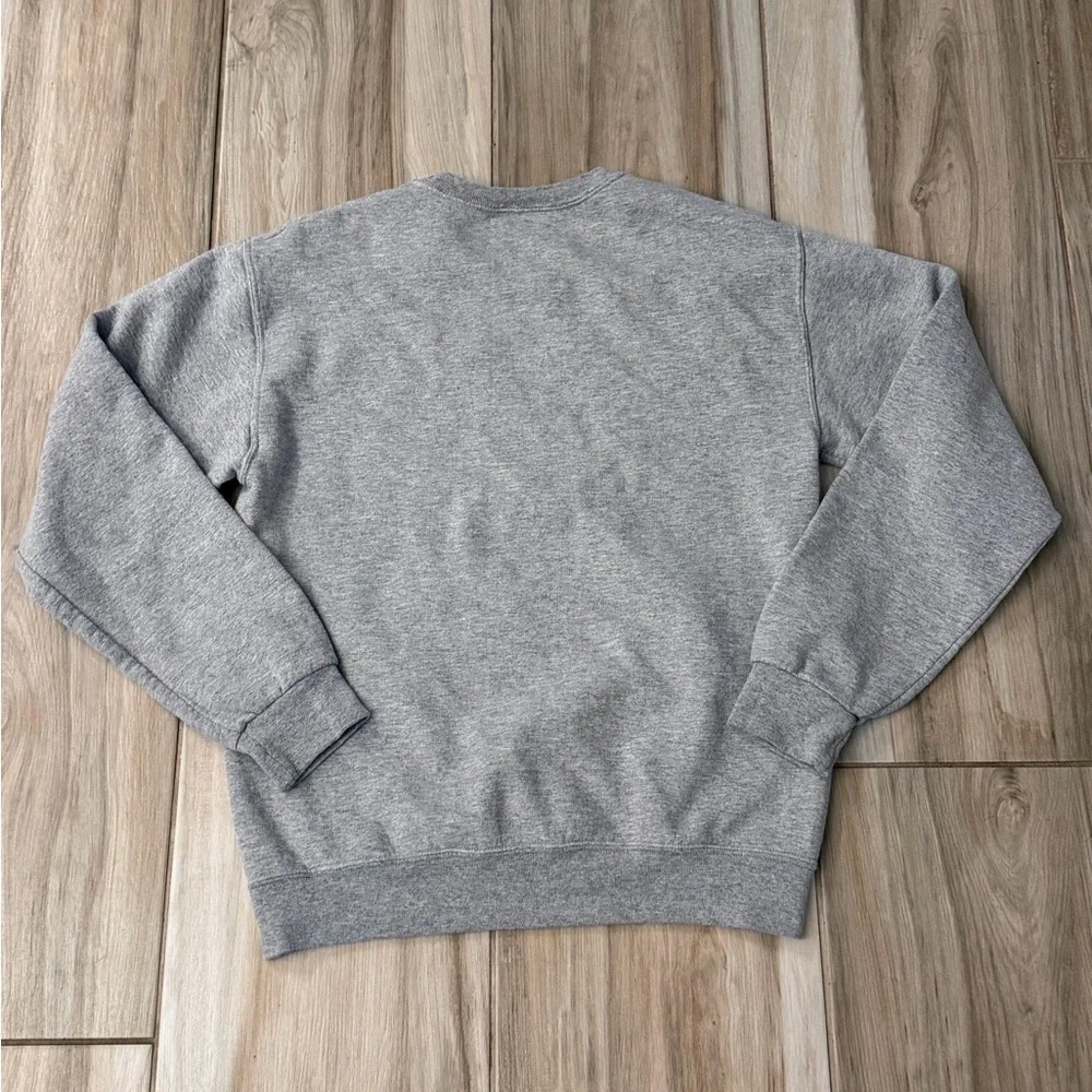 Disney Crewneck - Picture 7 of 7